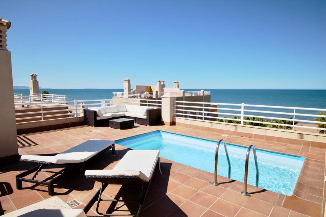 Apartamento Ático espectacular con piscina privada en primera línea de playa Dénia Exterior foto