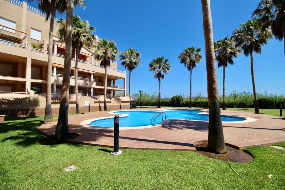 Apartamento Ático espectacular con piscina privada en primera línea de playa Dénia Exterior foto